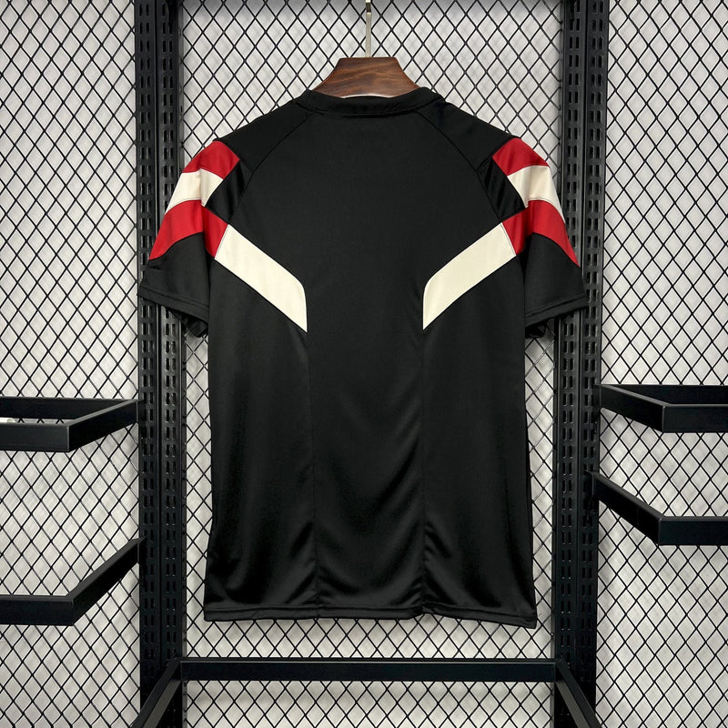 Camisa Manchester United 2024/25 Originals Tee Black